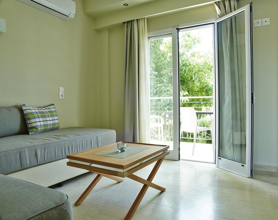 Cosmos Apartments Vasiliki  Ngoại thất bức ảnh